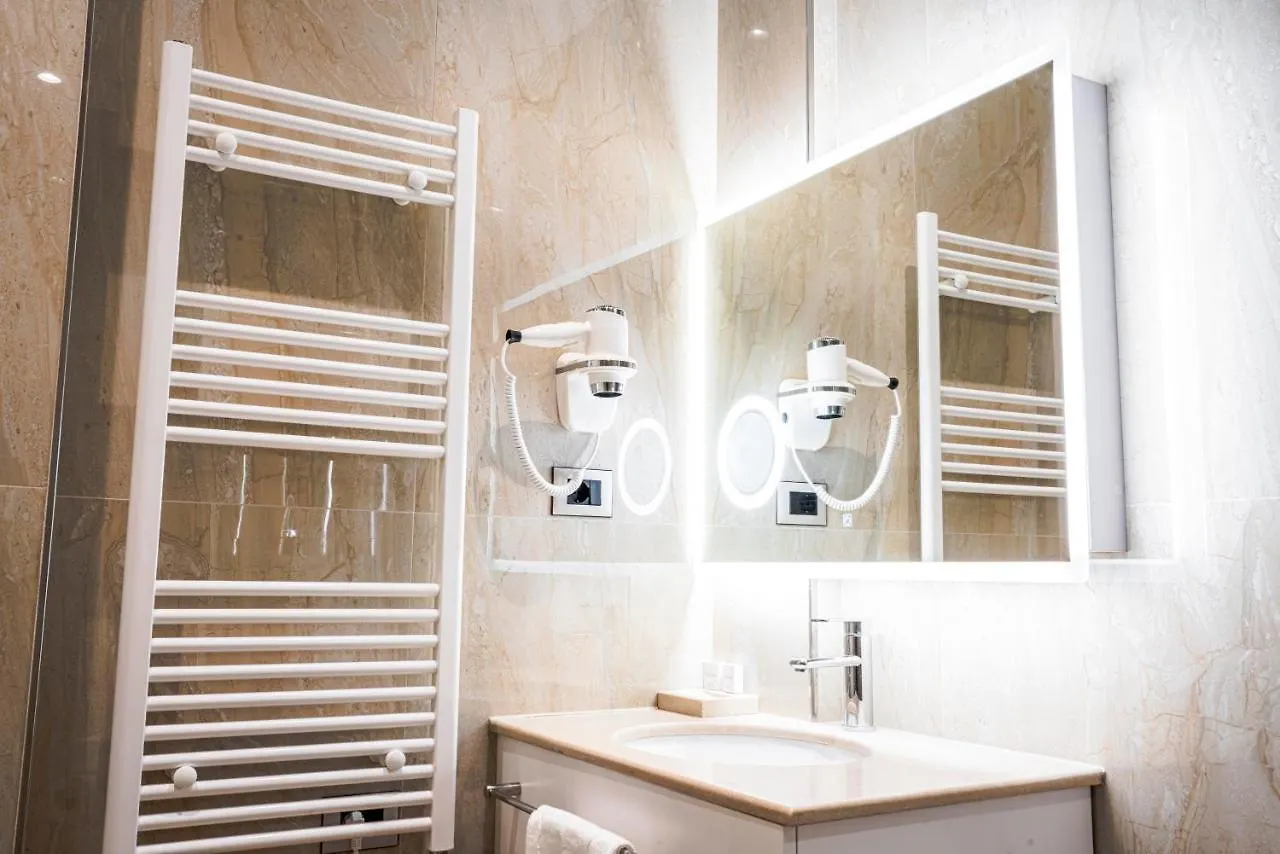 Amfora Hotel & Spa Durres